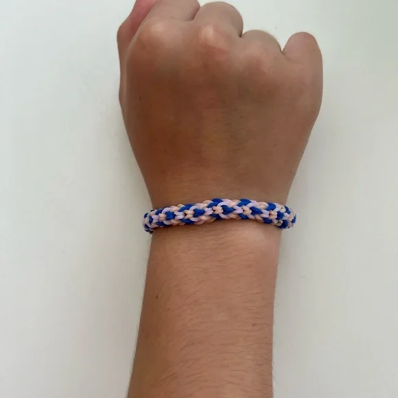 Inverted Fishtail - Picture 2 of 3